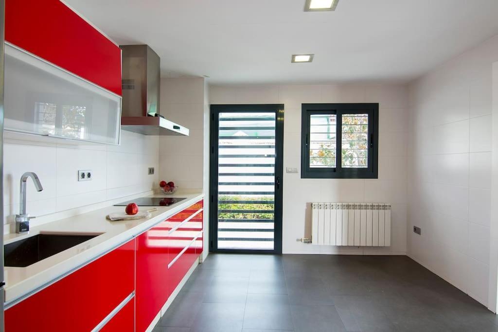 Villa Sierra Huetor Santillan ภายนอก รูปภาพ