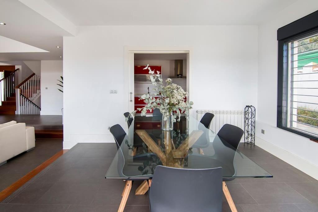 Villa Sierra Huetor Santillan ภายนอก รูปภาพ