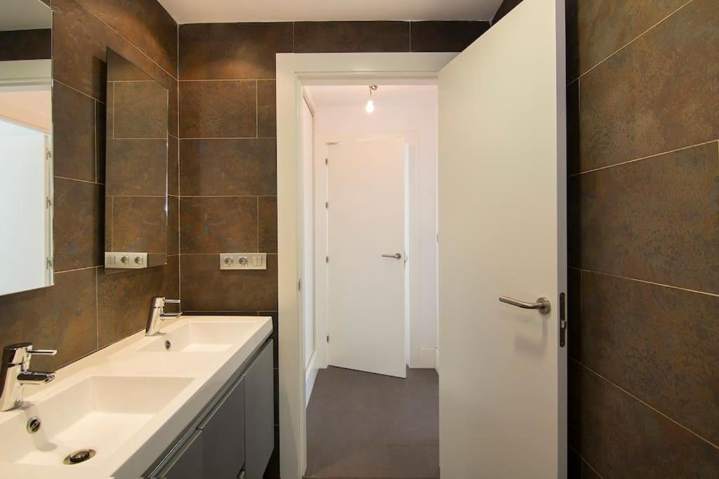Villa Sierra Huetor Santillan ภายนอก รูปภาพ